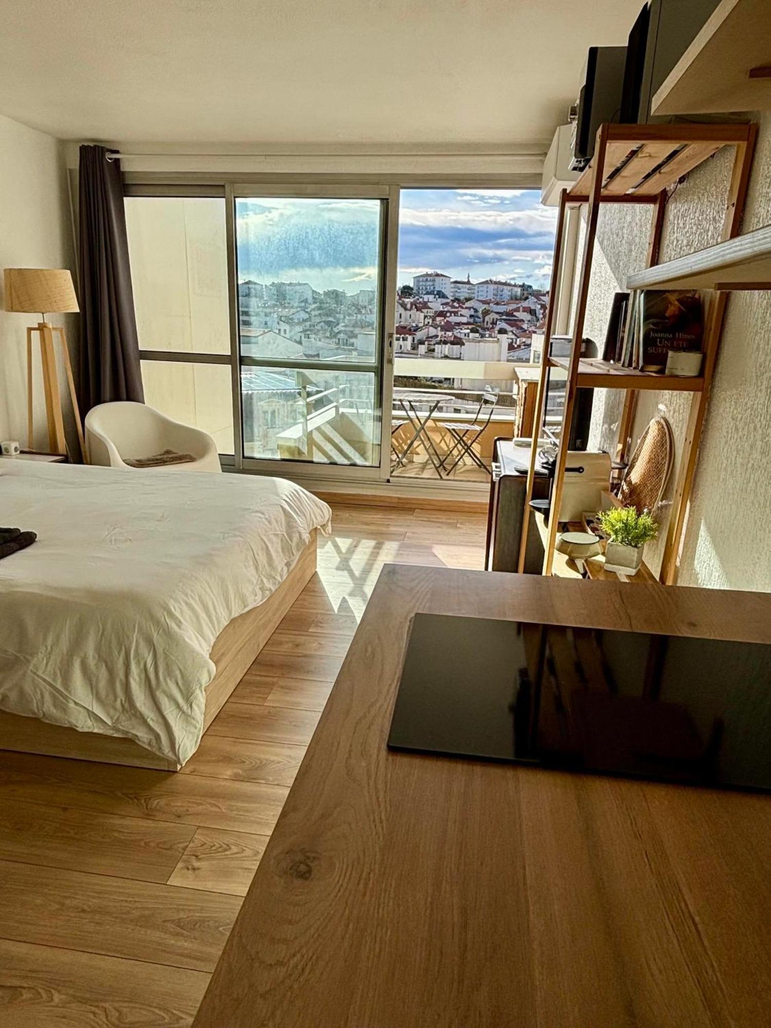 Studio Et Piscine Sur La Grande Plage 비아히쯔 외부 사진