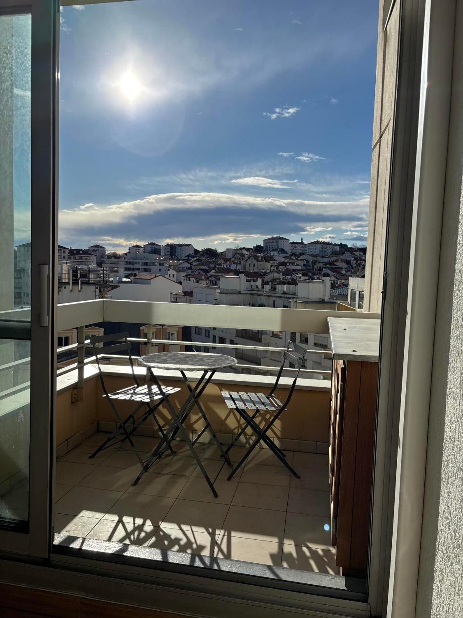 Studio Et Piscine Sur La Grande Plage 비아히쯔 외부 사진