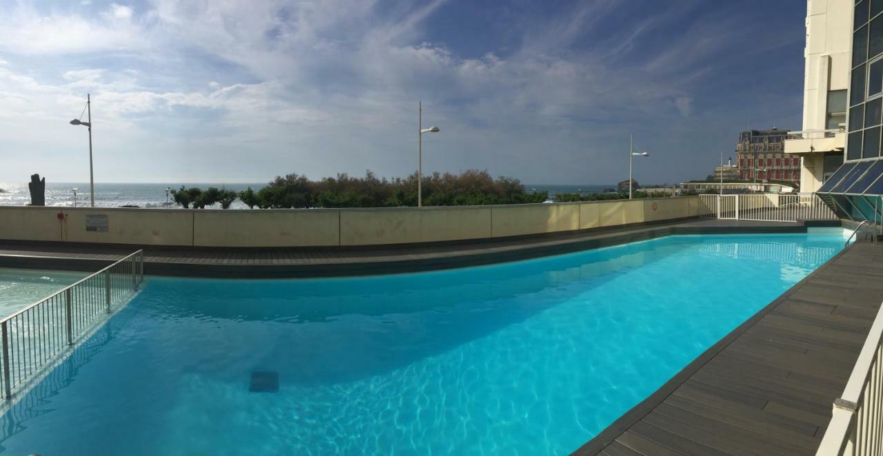 Studio Et Piscine Sur La Grande Plage 비아히쯔 외부 사진